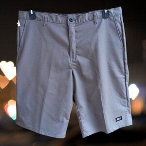Dickies Essential Work Short Relaxed Fit 13" Inseam Gray Size 40